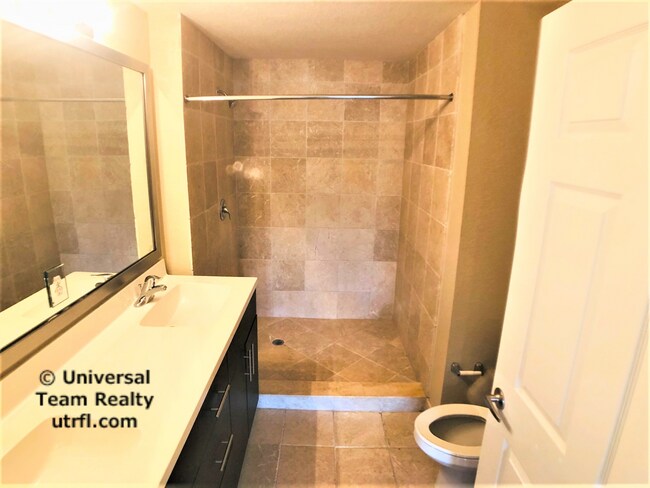 Building Photo - 13190 Bella Casa Cir