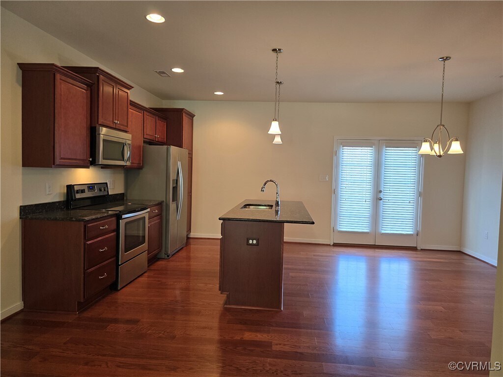 Building Photo - 7417 Pebble Lake Dr