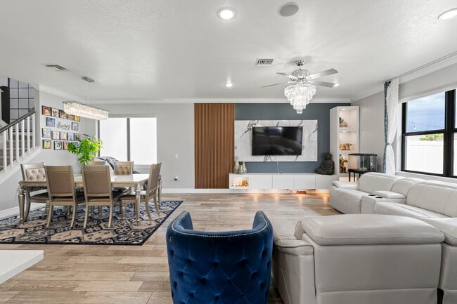 Building Photo - 8196 Cinch Way