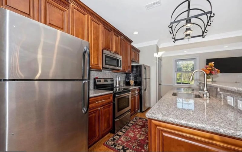 Building Photo - 16628 National Pike