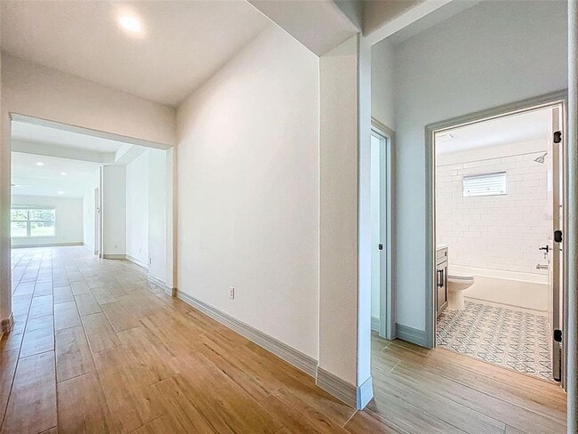 Building Photo - 4811 Cypress Clb Pl