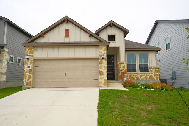Primary Photo - Gorgeous First-Time Rental in Saint Hedwig (SCUCISD) Rental Commission: $500