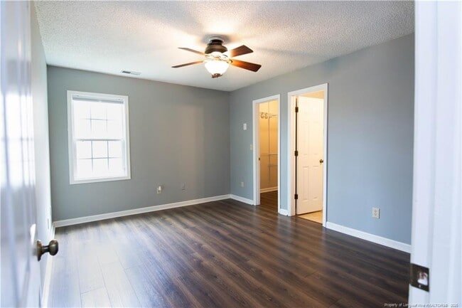 Building Photo - 2228 Spindletree Dr