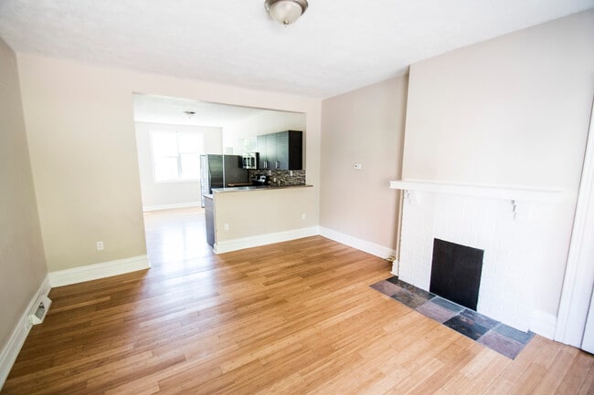 Building Photo - 2619 Josephine St