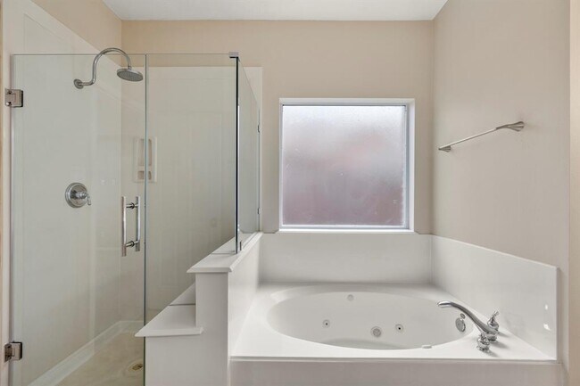 Building Photo - 6911 Autumn Rain Ln