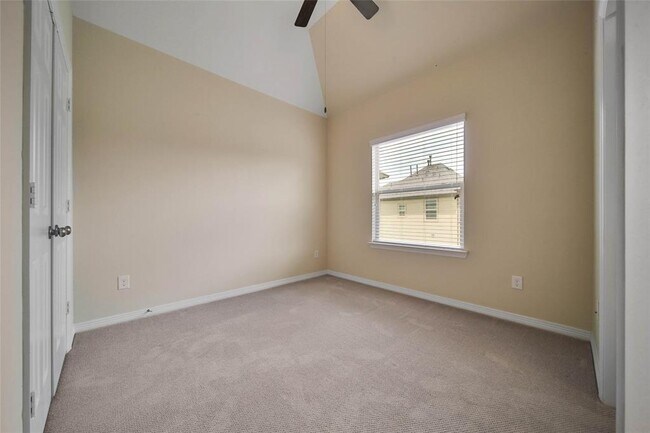 Building Photo - 10602 Shadow Elm Ct