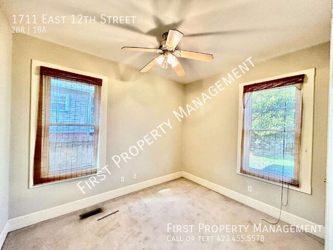 Building Photo - 1711 E 12th St