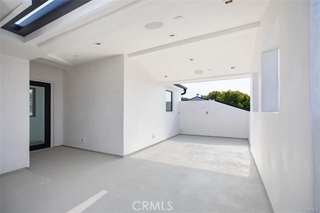 Building Photo - 423 Orchid Ave