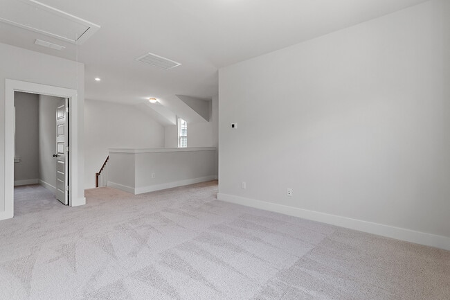 Building Photo - 2054 Florine Dr