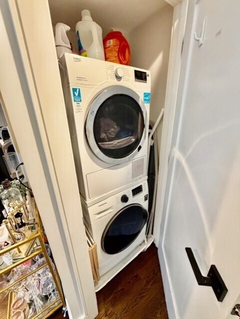 Building Photo - 366 Hanover St