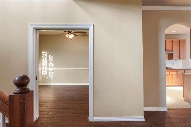 Building Photo - 216 Crepe Myrtle Ln