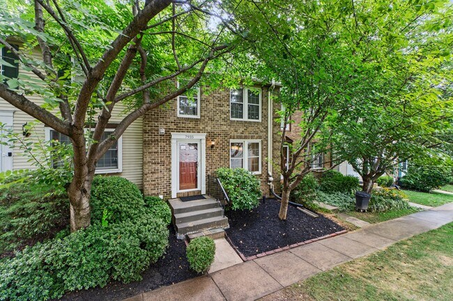 Building Photo - 7935 Tyson Oaks Cir