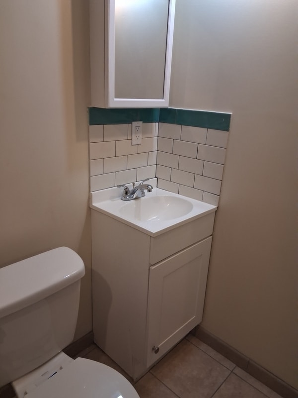 Building Photo - 112 S 6th St