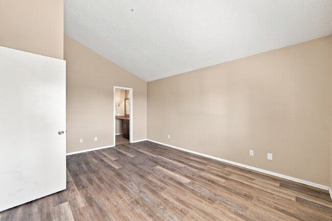 Building Photo - $2,300.95 with $300 Off the First Month's Rent - 3 Beds, 3 Bath, Single Family Home with Solar Pa...