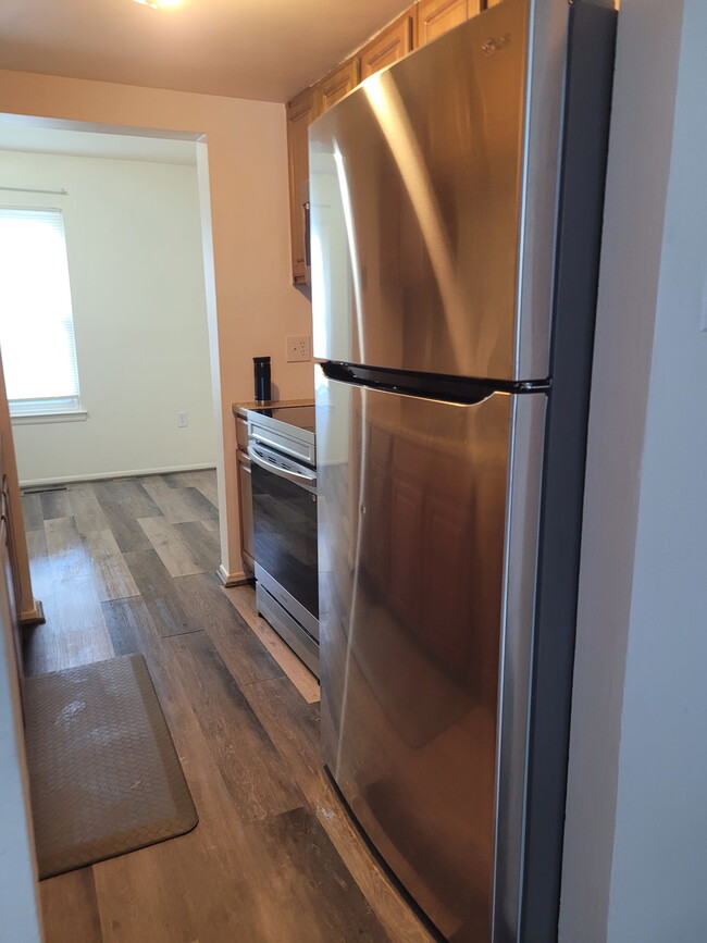 Building Photo - 1821 Graybird Ct