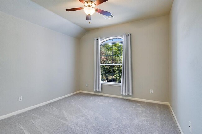 Building Photo - 11705 Gold Run Cove