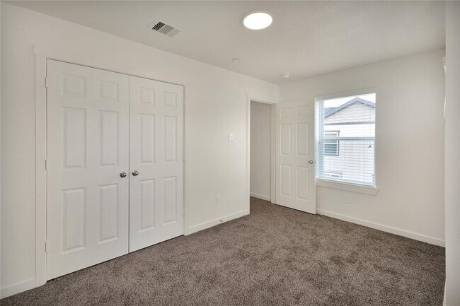 Building Photo - 21155 Gosling Rd