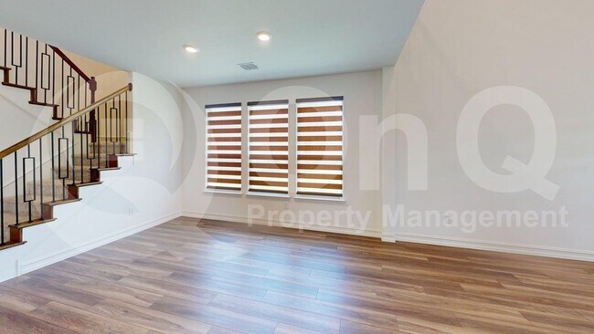 Building Photo - 6420 Pinkston Dr