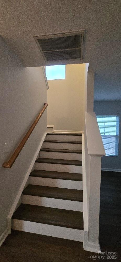 Building Photo - 1732 Carmenet Ln