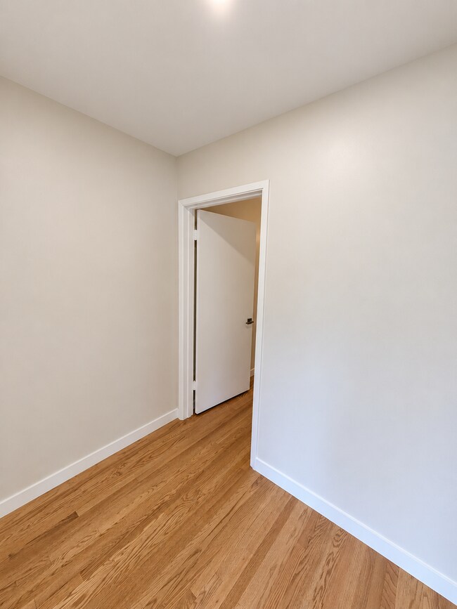 Building Photo - 496 Harrison Ave
