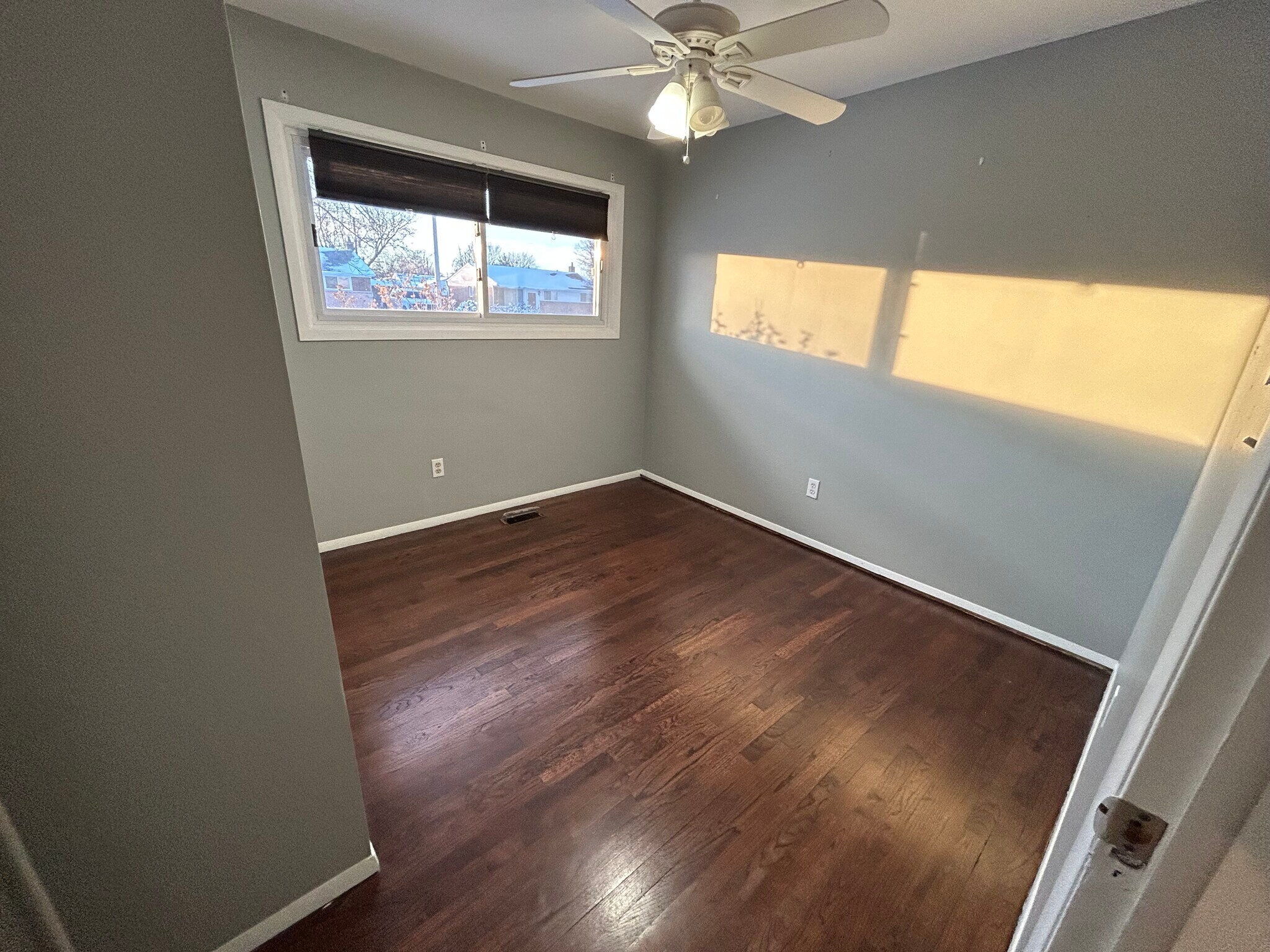 Building Photo - 6838 Moccasin St