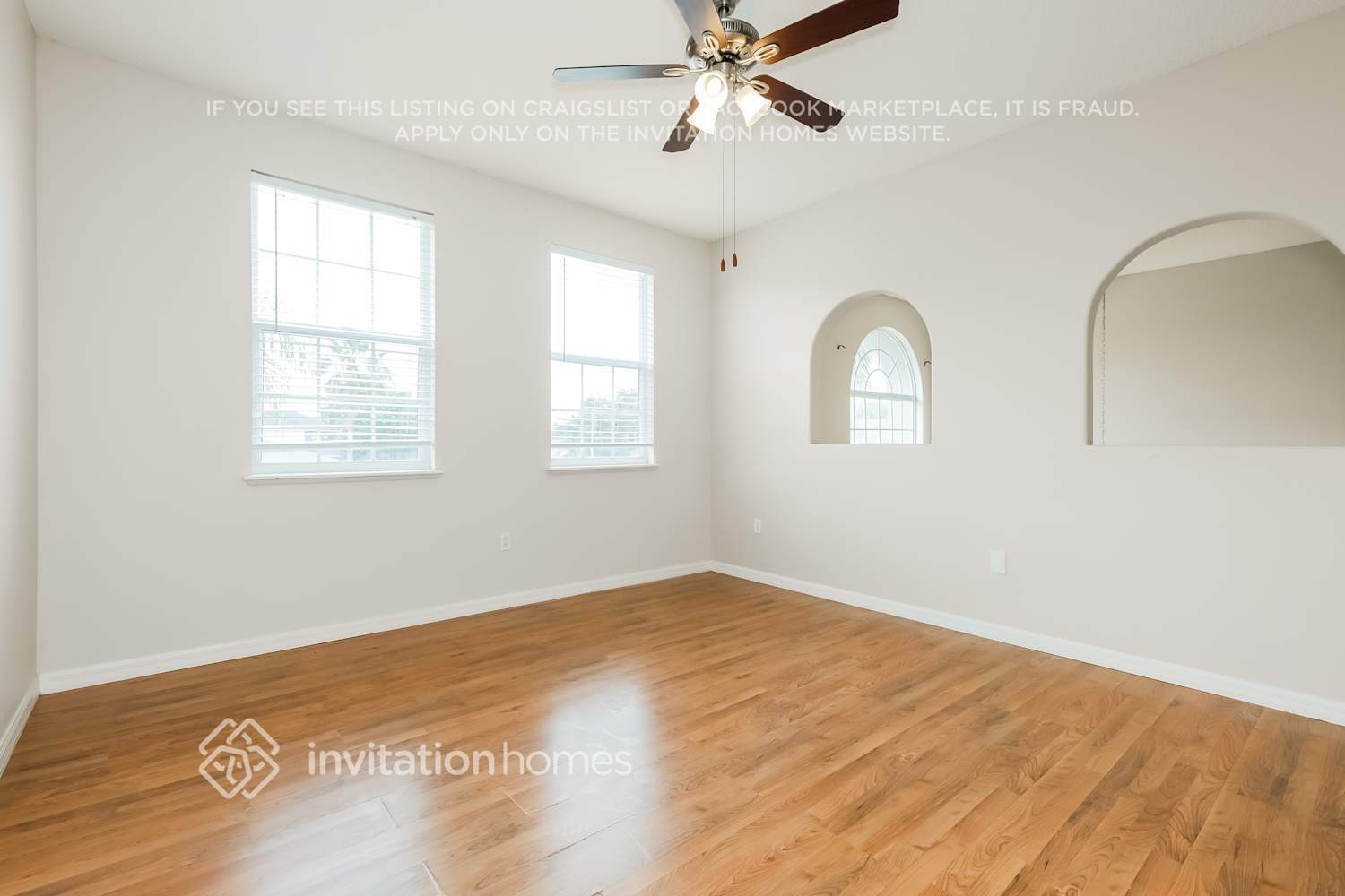 Building Photo - 31602 Loch Aline Dr