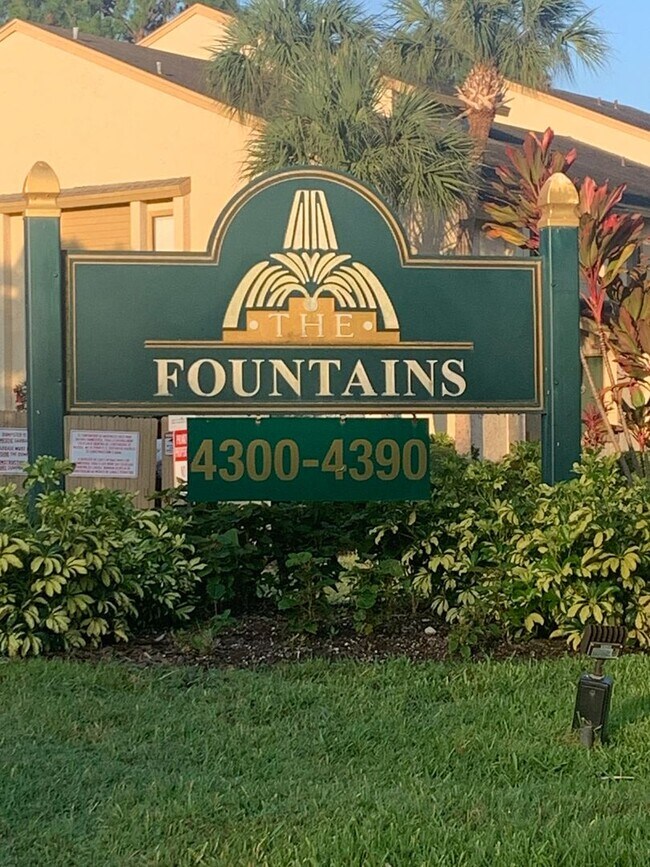 Building Photo - Spacious 2bd 2bth home with bonus room!