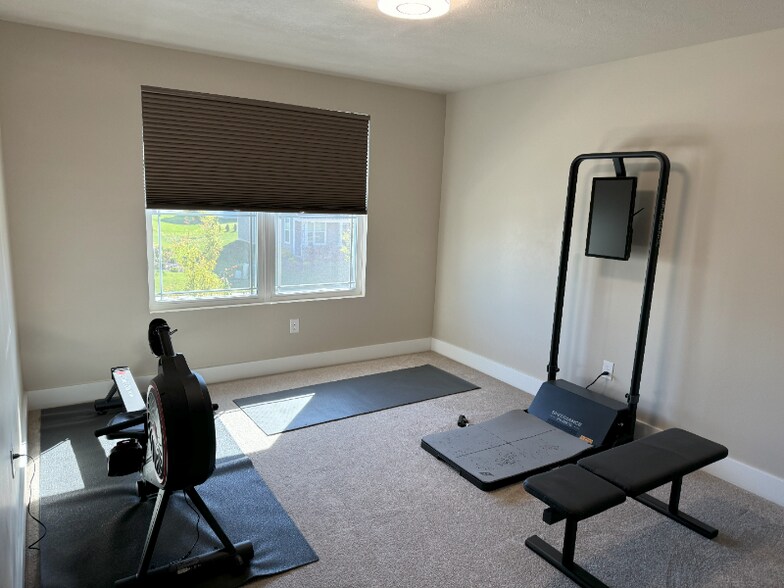 Building Photo - 5264 Veranda Dr