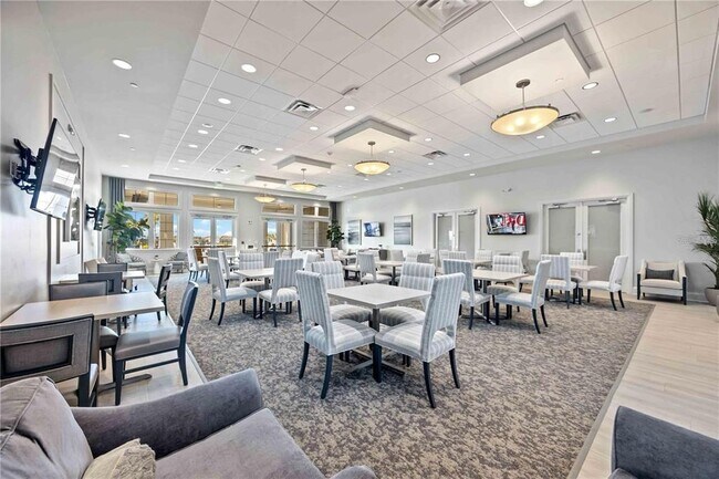 Building Photo - 15941 Clear Skies Pl
