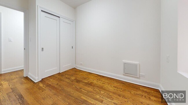 Building Photo - 157 W 57th St