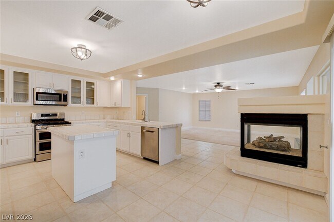 Building Photo - 432 Staghorn Pass Ave