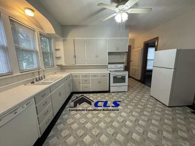 Building Photo - 1610 S 8th St