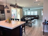 Building Photo - Gorgeous highly upgraded townhome in the b...