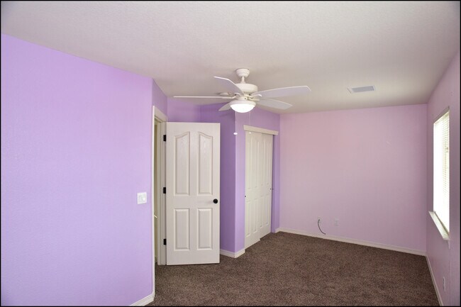 Building Photo - 13239 Emerald Isle St