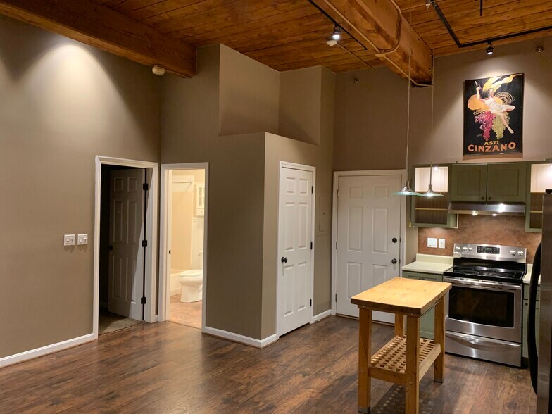 Entry and bath from dining area - 156 Front St