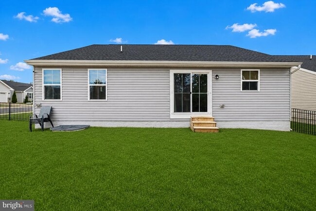 Building Photo - 7202 Parchment Cir
