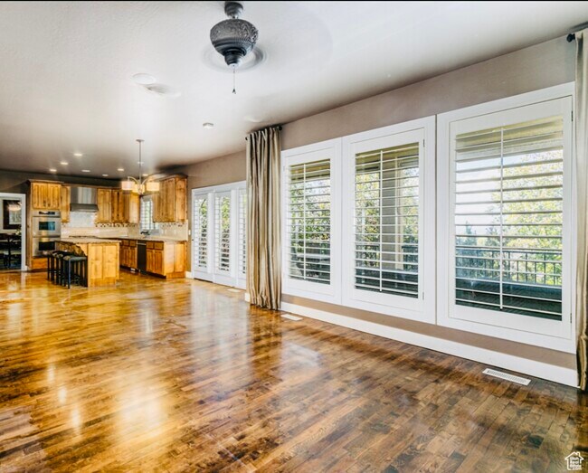 Building Photo - 9728 Quartzridge Dr