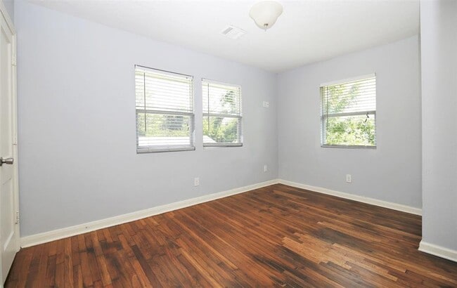 Building Photo - 3412 Blodgett St