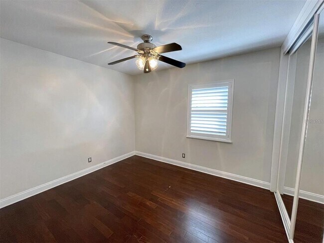 Building Photo - 3903 W Corona St