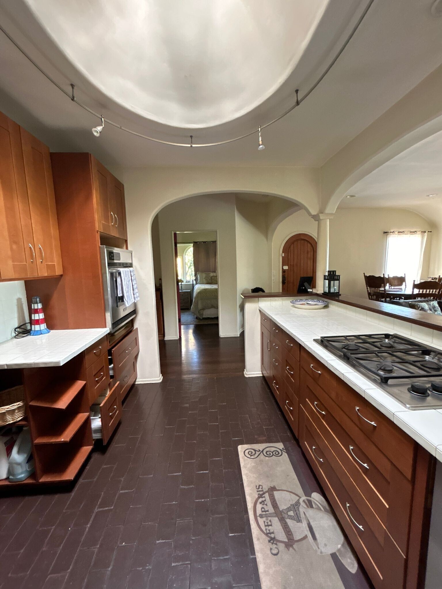 Building Photo - 212 3rd Ave