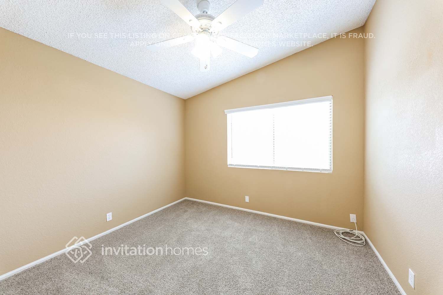 Building Photo - 1633 E Wagoner Rd