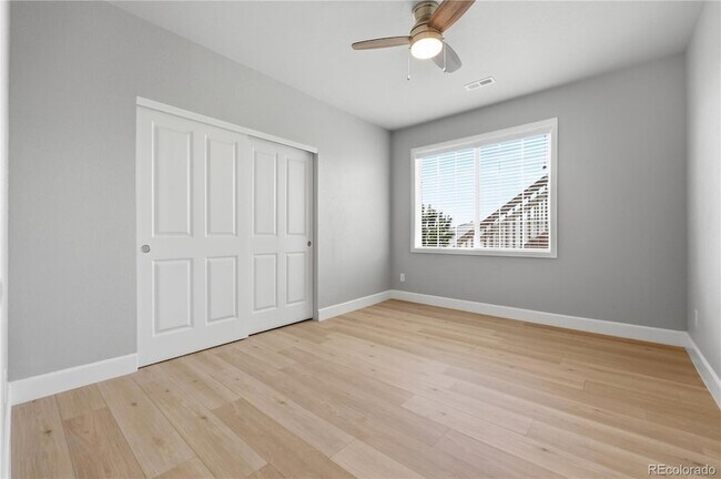 Building Photo - 16910 W 95th Pl