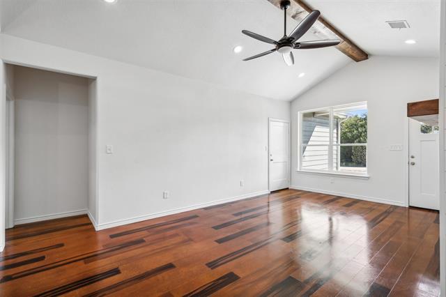 Building Photo - 5726 Barkridge Dr