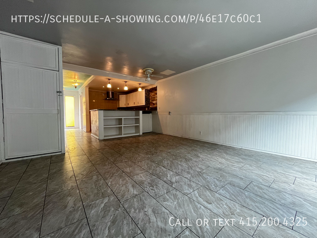 Primary Photo - Charming 2-bedroom, 1.5-bath townhouse in ...