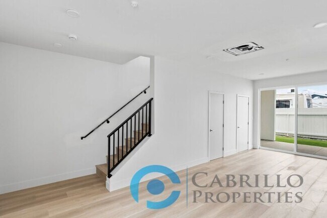 Building Photo - 3520 Oak Glen Ln