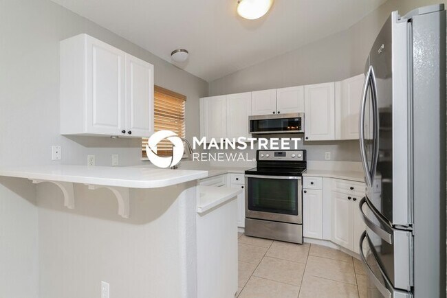 Building Photo - 3 Bedroom Pet-Friendly Home in North Port, FL with Main Street Renewal
