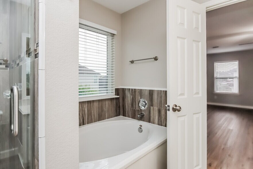 Building Photo - 3130 Peachstone Pl
