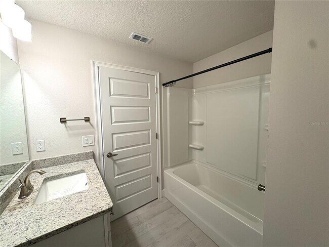 Building Photo - 36140 Trinity Glade Rd