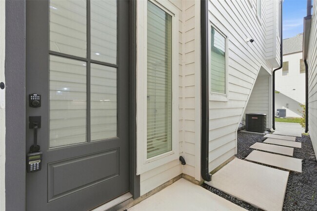 Building Photo - 4605 Lavatera St