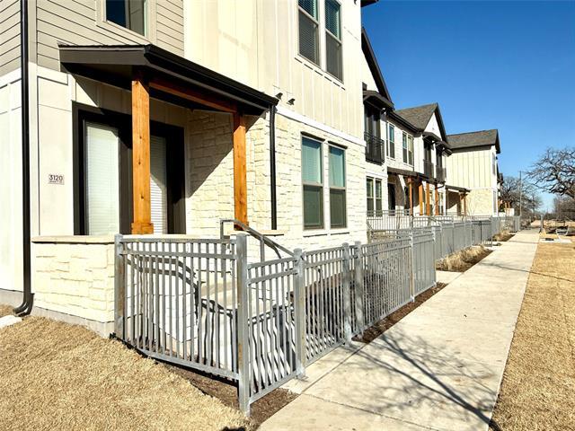 Building Photo - 3120 Bennett Dr